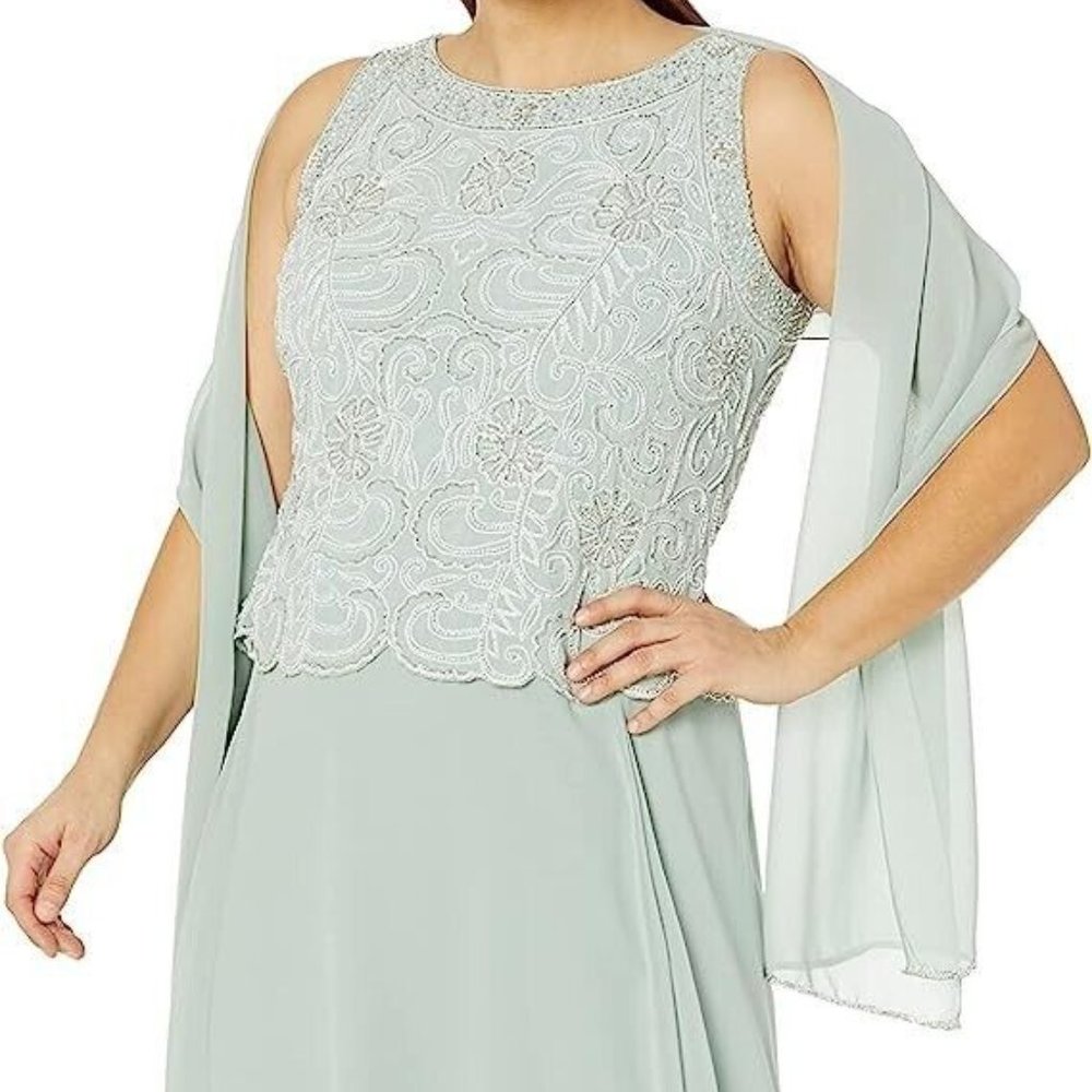 J Kara Women's Plus Size Sleeveless Scallop Long Beaded Dress with Scarf  18